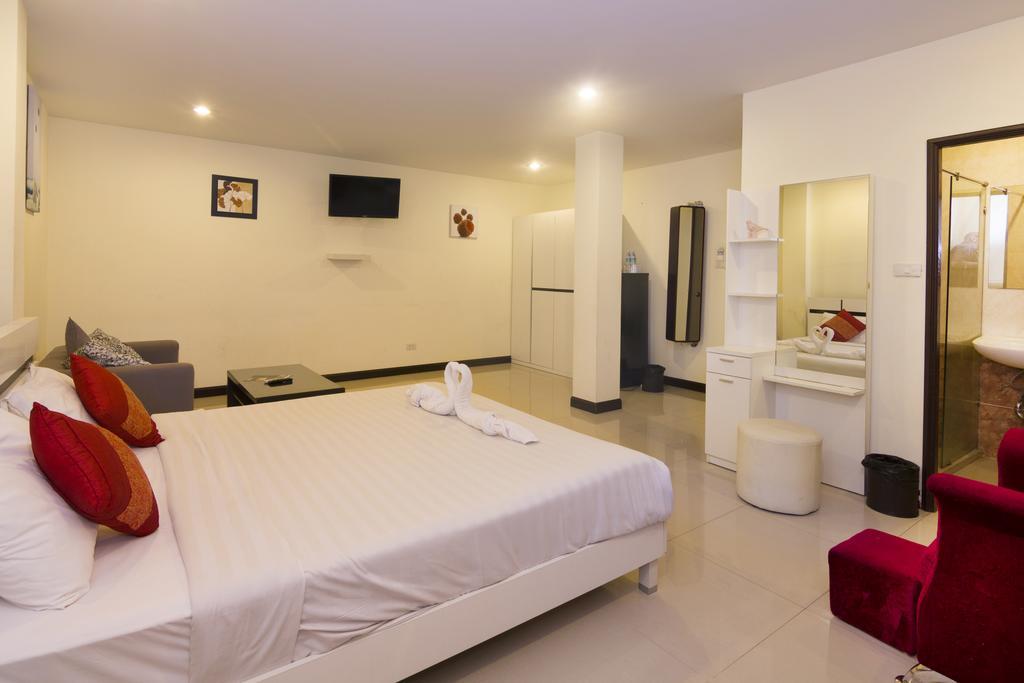Royal Q & D Suites باتايا المظهر الخارجي الصورة