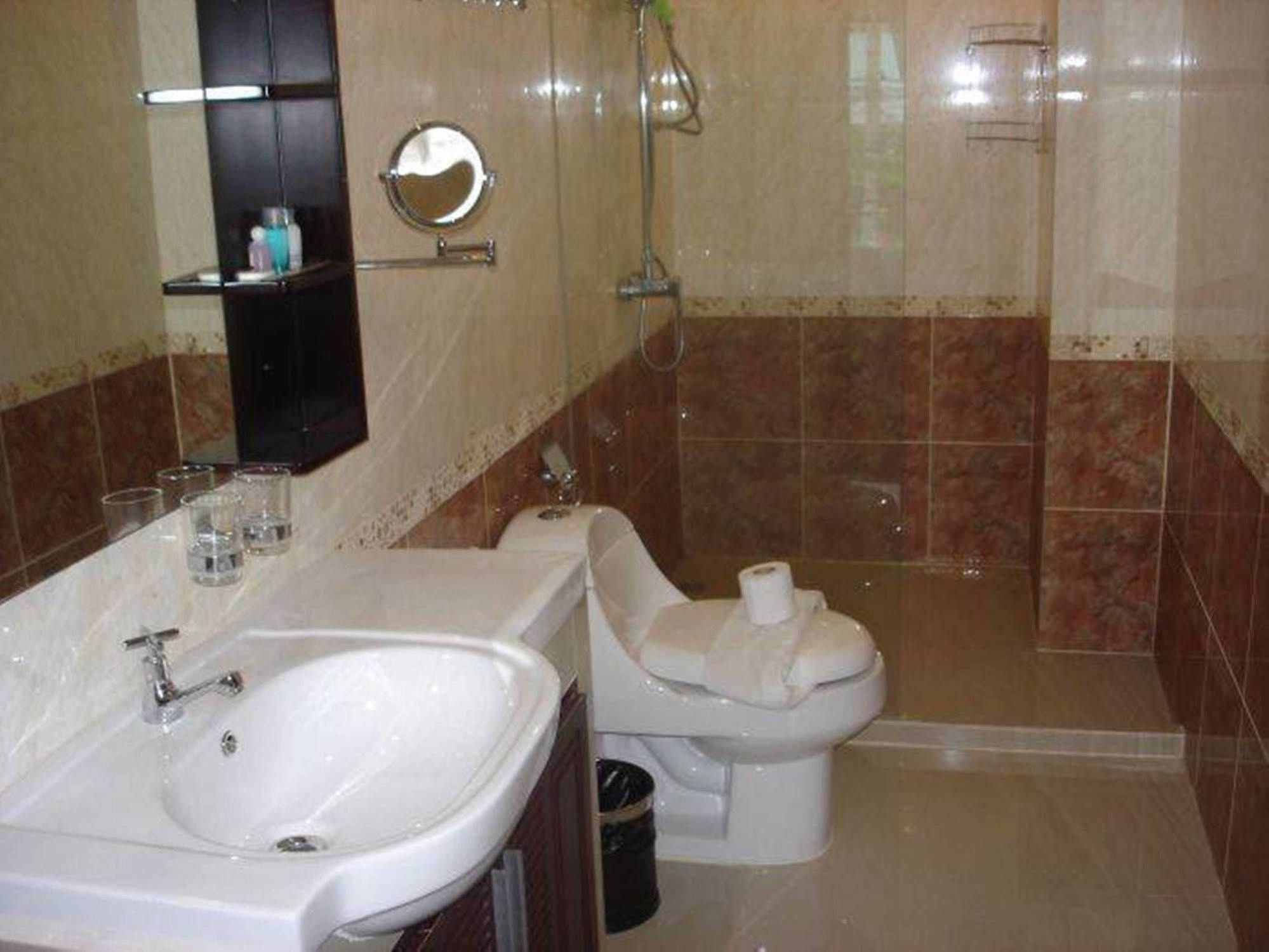 Royal Q & D Suites باتايا المظهر الخارجي الصورة