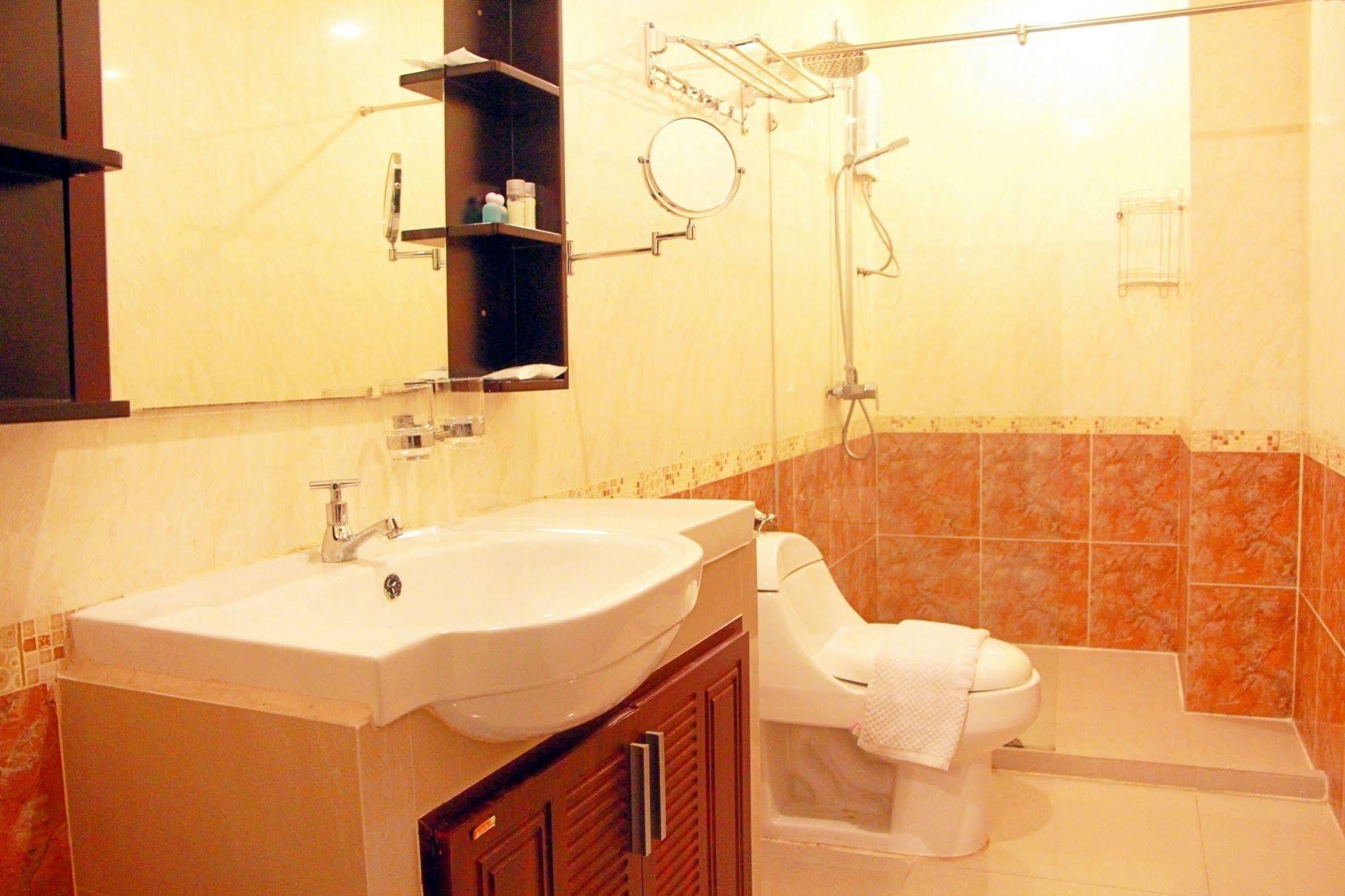 Royal Q & D Suites باتايا المظهر الخارجي الصورة