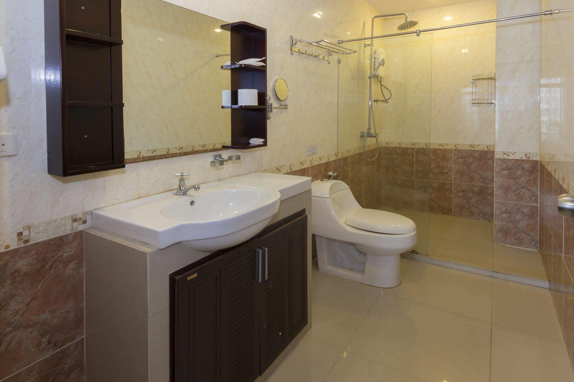 Royal Q & D Suites باتايا المظهر الخارجي الصورة