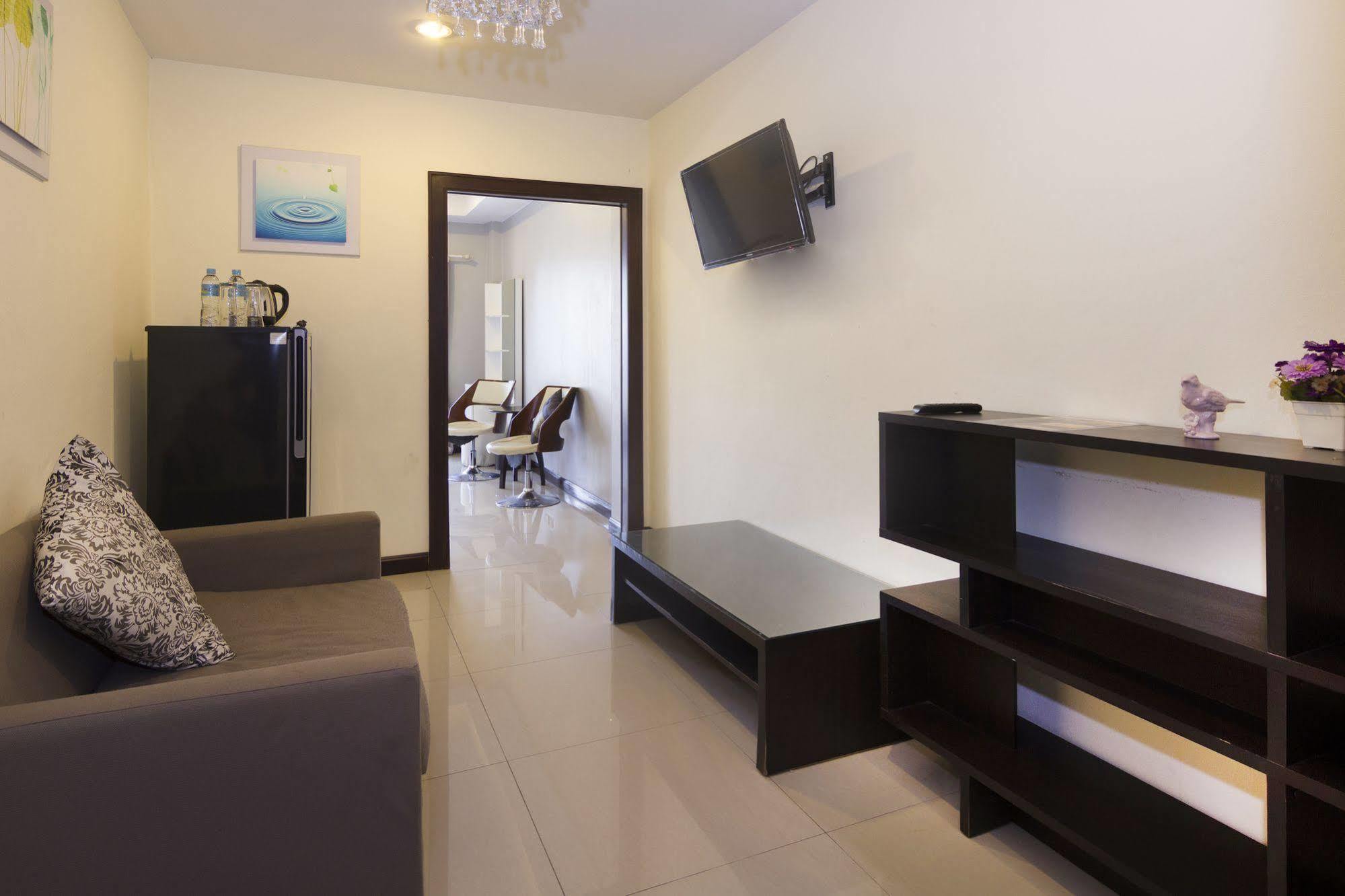 Royal Q & D Suites باتايا المظهر الخارجي الصورة
