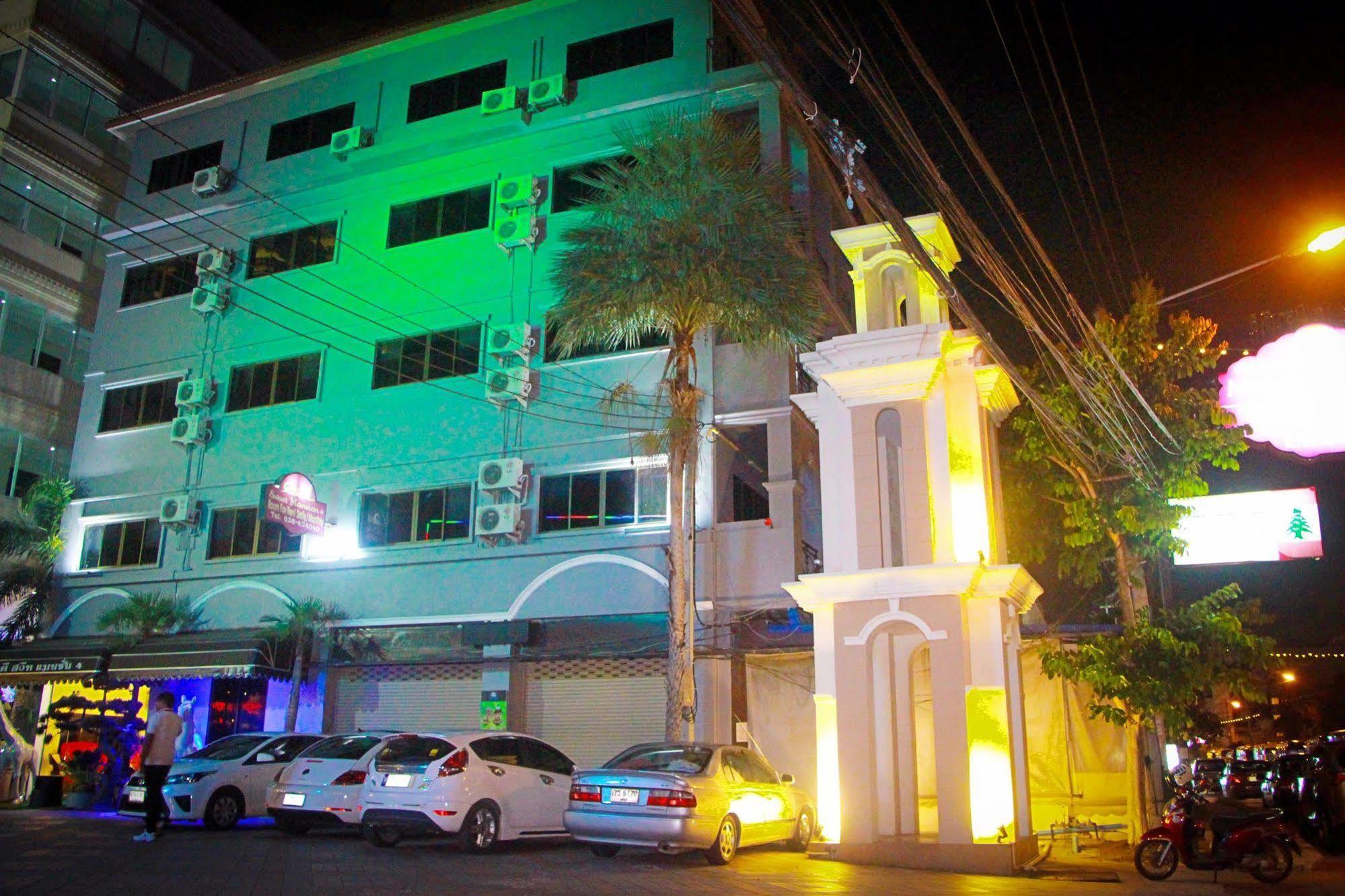 Royal Q & D Suites باتايا المظهر الخارجي الصورة
