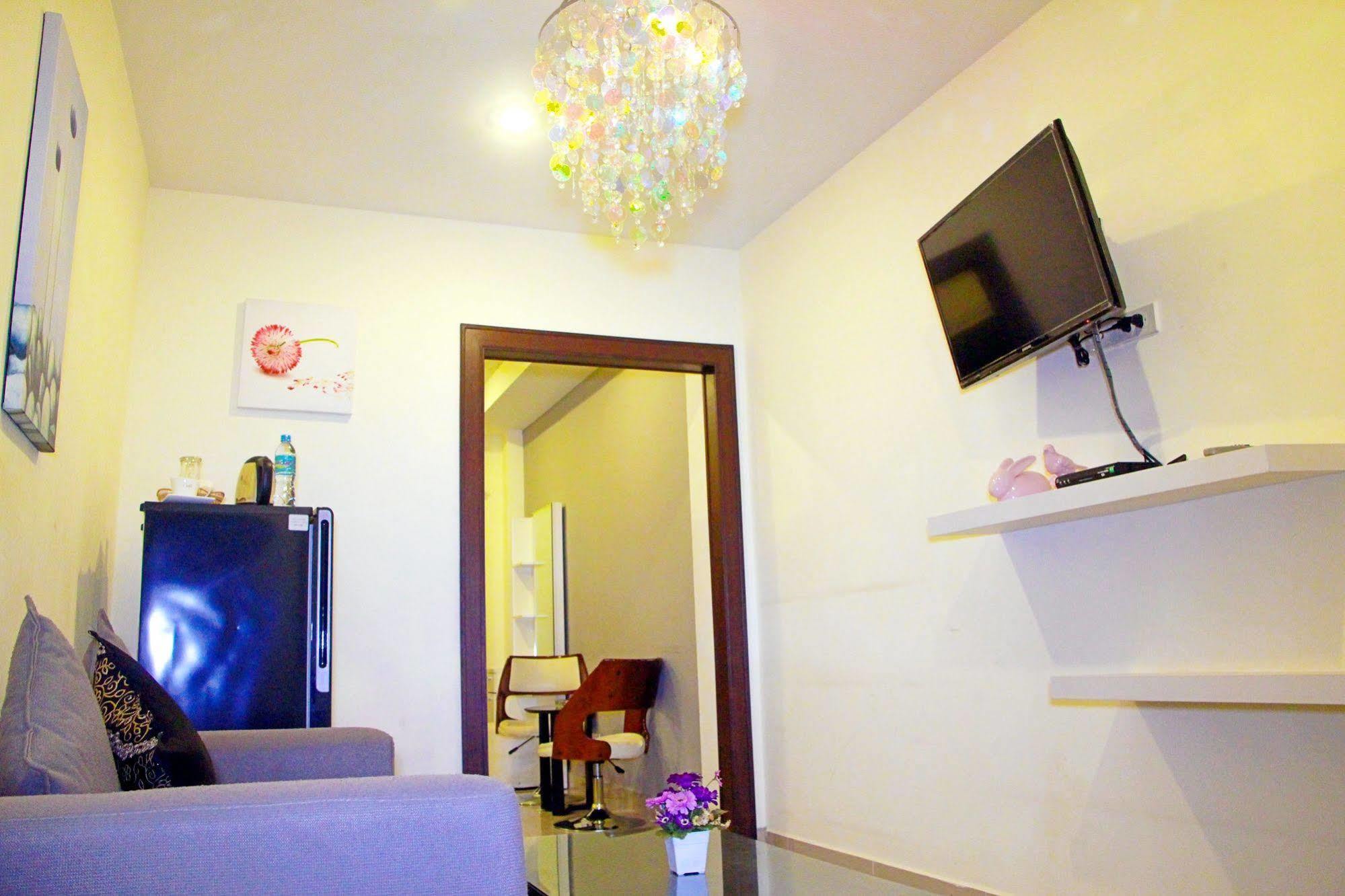 Royal Q & D Suites باتايا المظهر الخارجي الصورة